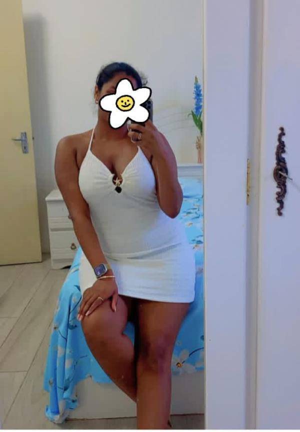 girls-personal photo of Lanka Ads