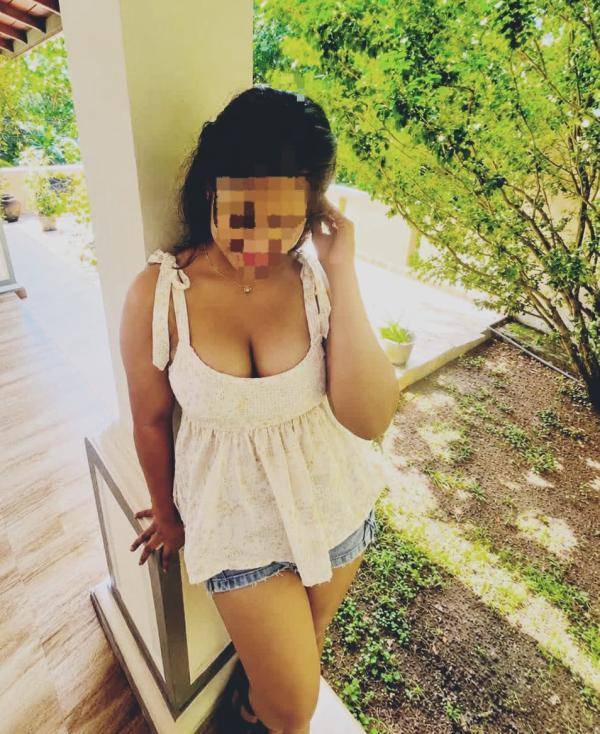 girls-personal photo of Lanka Ads