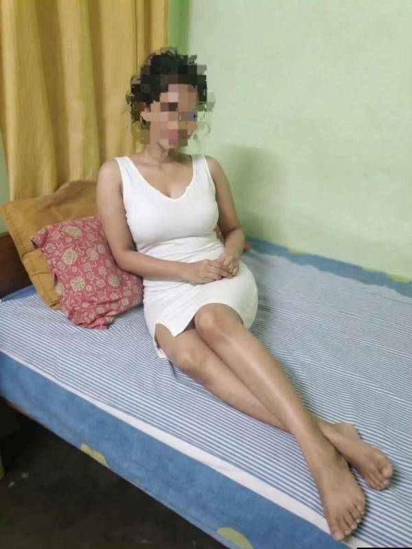girls-personal photo of Lanka Ads