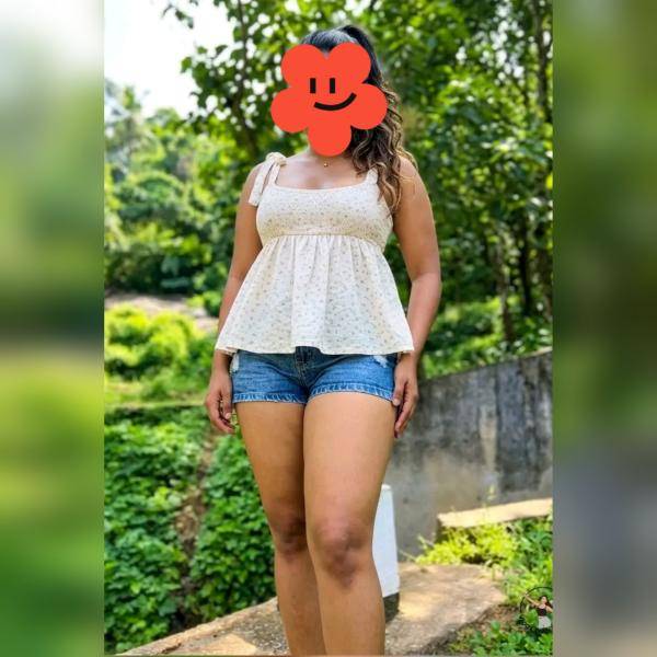 girls-personal photo of Lanka Ads
