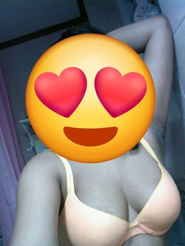 girls-personal photo of Lanka Ads