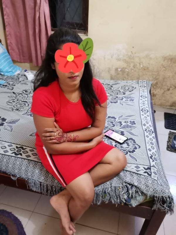 girls-personal photo of Lanka Ads