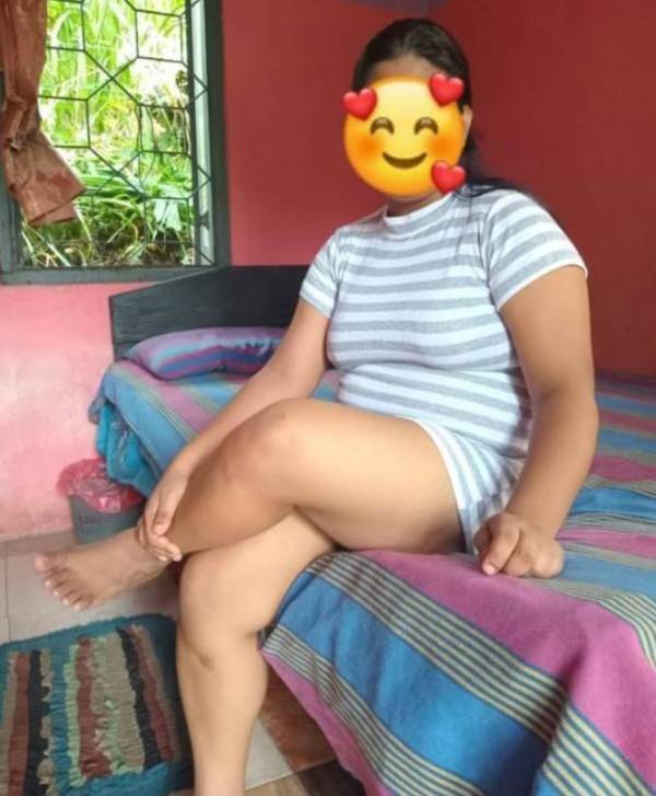 girls-personal photo of Lanka Ads
