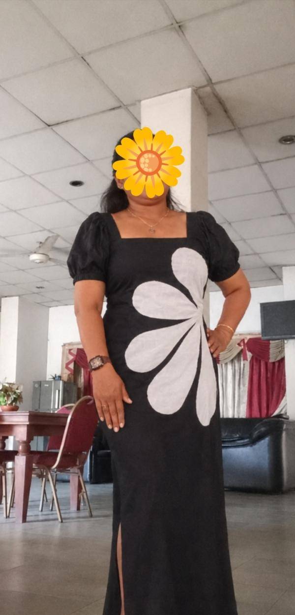 girls-personal photo of Lanka Ads