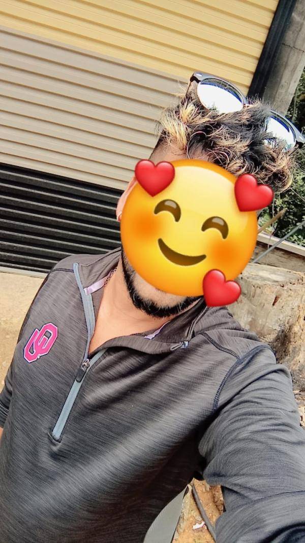 boys-personal photo of Lanka Ads