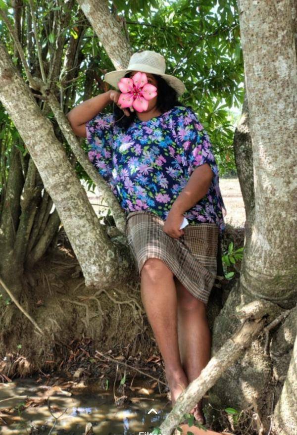 girls-personal photo of Lanka Ads